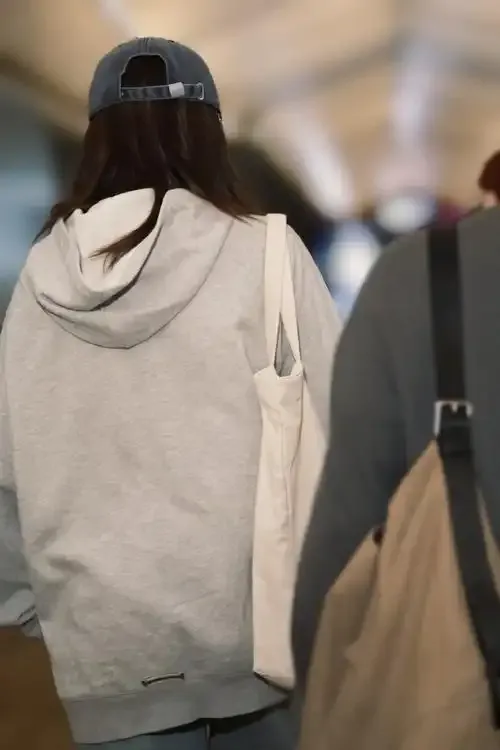 温纯直播用户张先生头像展示图